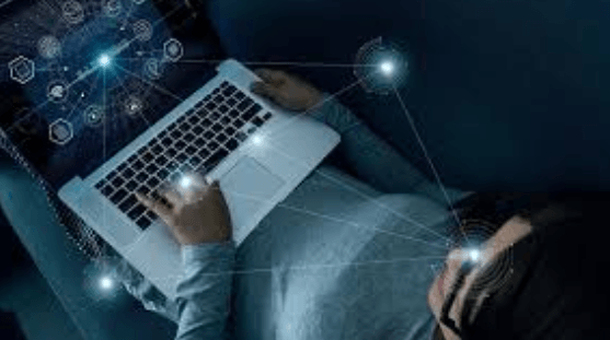 How Technology Is Revolutionizing Online Learning Platforms