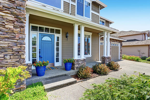 How Does a Well Designed Entryway Enhance the Value and Appeal of a Home?