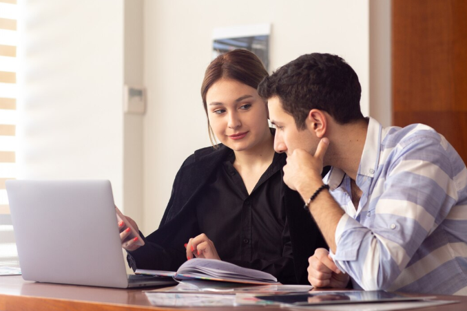 Why Professionals Are Turning to Career Coach Montreal Services for Success