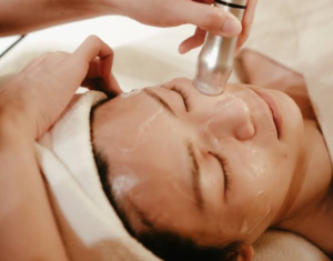 What to Expect From Facial Central Treatments in Hong Kong