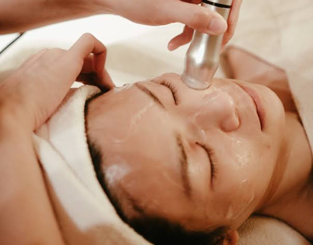 What to Expect From Facial Central Treatments in Hong Kong